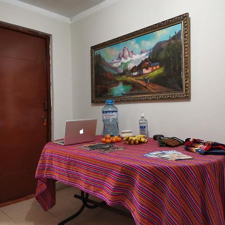 5Min Airport - Super Host Bed & Breakfast Lima Exterior foto