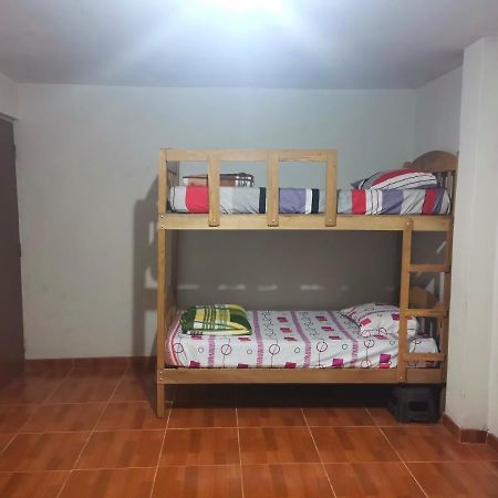 5Min Airport - Super Host Bed & Breakfast Lima Exterior foto