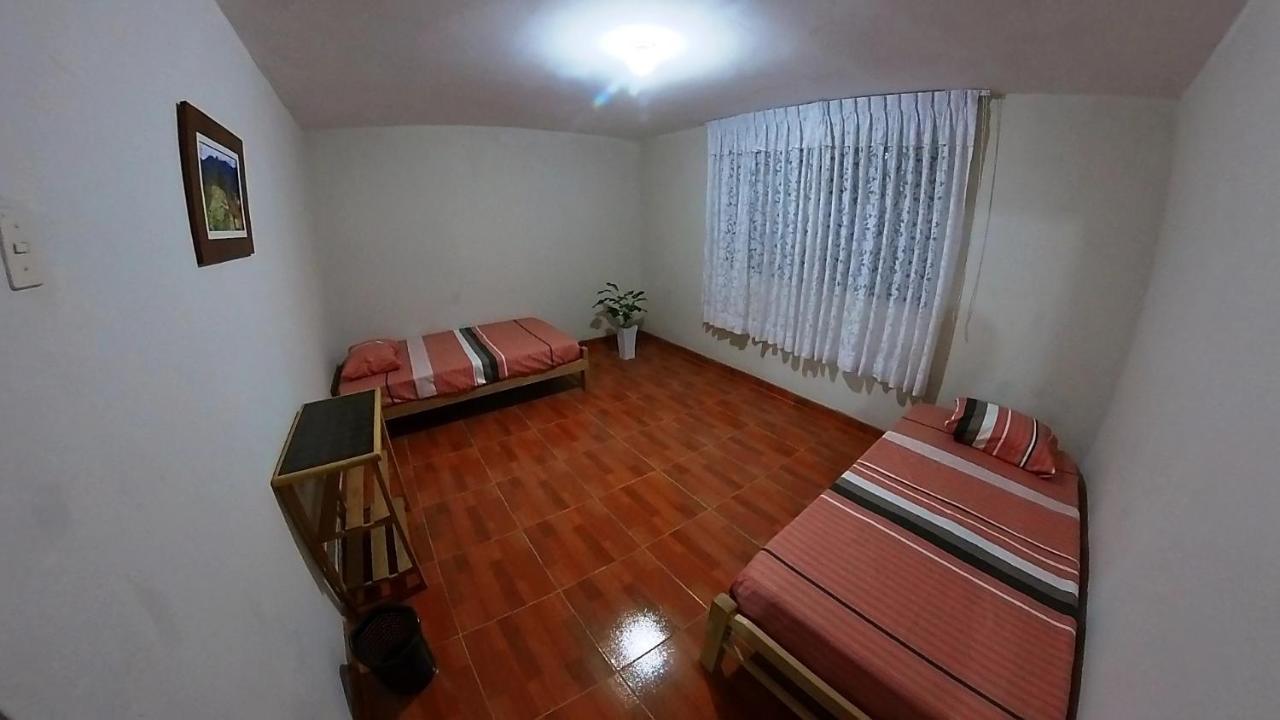 5Min Airport - Super Host Bed & Breakfast Lima Exterior foto