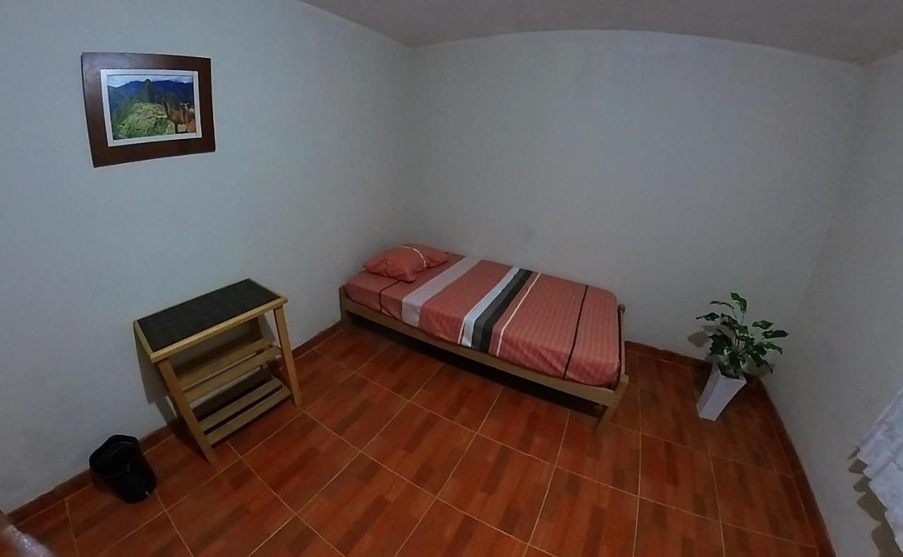 5Min Airport - Super Host Bed & Breakfast Lima Exterior foto
